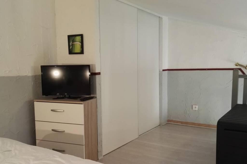 Studio Mezzanine En Residence Avec Piscine Au Village Le Barcarès Buitenkant foto